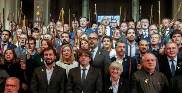 Puigdemont reaparece en Bruselas en un acto con 200 alcalde independentista catalanes. Foto: REUTERS.