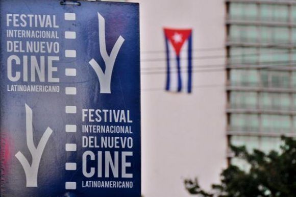 Cartel del Festival Internacional del Nuevo Cine Latinoamericano en su edición 39. Foto: Omara García/ ACN.