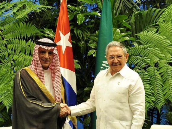 Raul Castro meets Saudi foreign minister