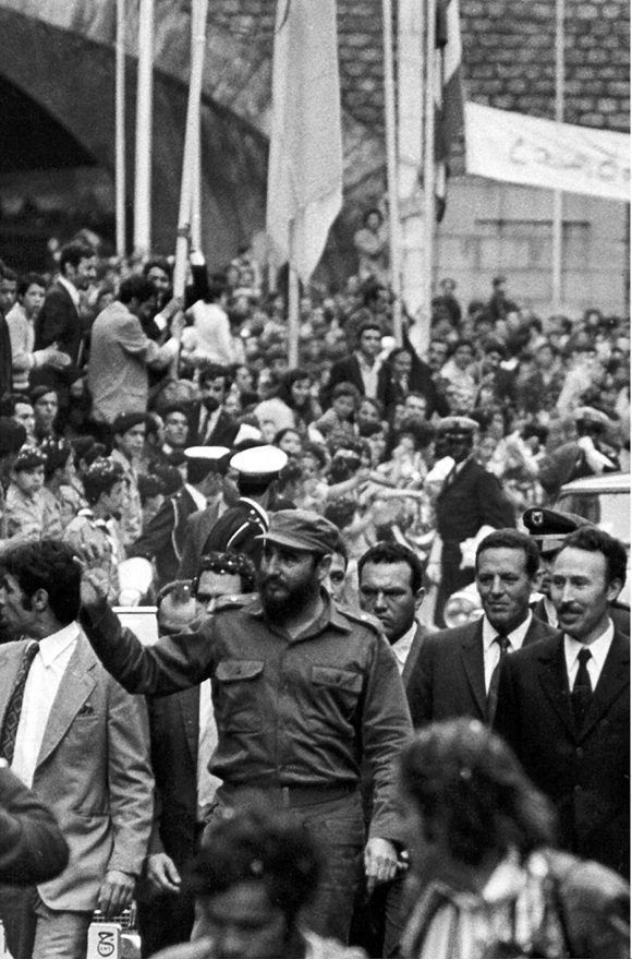 Fidel Castro durante su visita a Argelia, como parte del viaje por África, a su lado el presidente argelino Houari Boumedienne, 8 de mayo de 1972. Foto: Sitio Fidel Soldado de las Ideas.