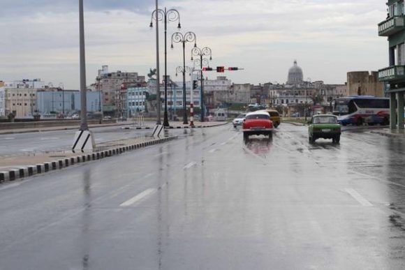 Rains cause more than 100 partial house collapses in Havana