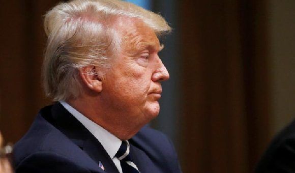 El 60 por ciento de los estadounidenses desaprueban gestión de Trump, según encuesta