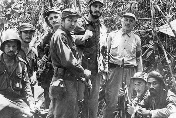 Fidel sobre Raúl: “Es para mí un privilegio que, además de un extraordinario revolucionario, sea un hermano”