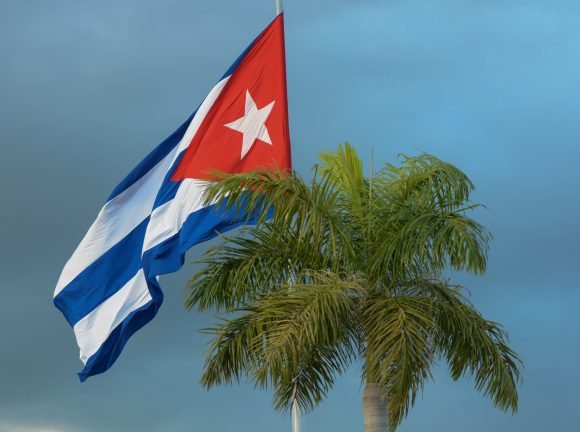 United States measures against Cuba won´t intimidate people.