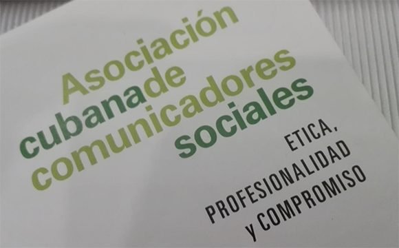 Comienza VII Congreso de comunicadores en Cuba