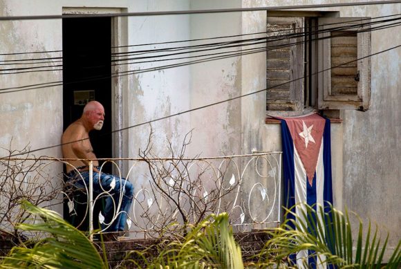 Vecino de la barriada del Mónaco, en La Habana.