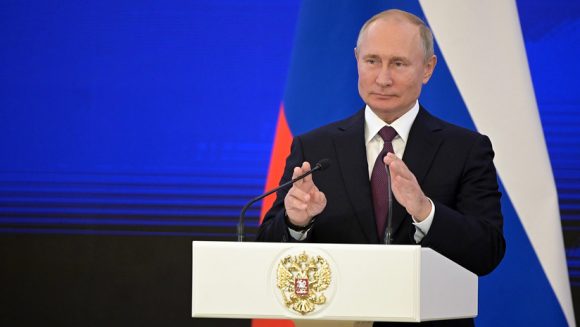 Russian President Proposes Discussion of Constitutional Amendments