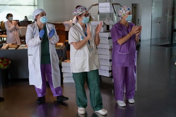 COVID-19 en el mundo: Por primera vez en España hubo más curados que nuevos contagiados