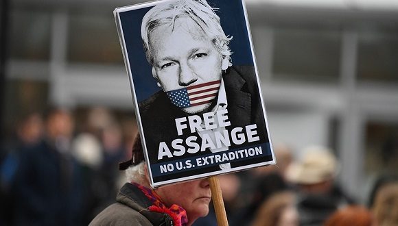 Assange 1