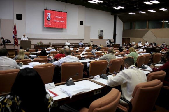Comisión sobre política de cuadros del VIII Congreso del Partido Comunista de Cuba, efectuado en el Palacio de Convenciones, en La Habana, el 16 de abril de 2021. ACN/FOTO/Ariel LEY ROYERO/dirr