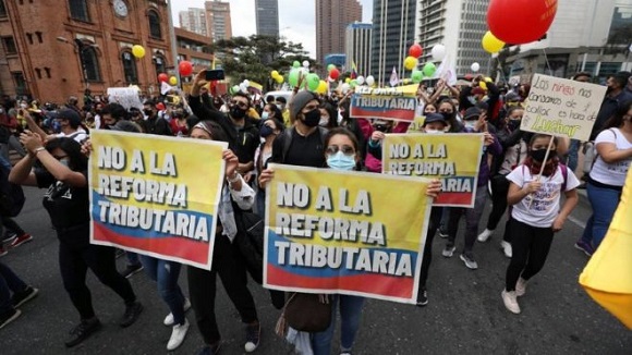 La alcaldesa de Bogotá, Claudia López, confirmó la presencia de cientos de manifestantes en las calles. Foto: Marca.