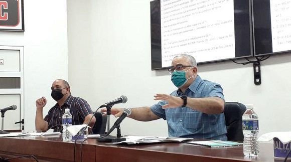 La Habana evalúa marcha de laboratorios destinados al diagnóstico de la COVID-19