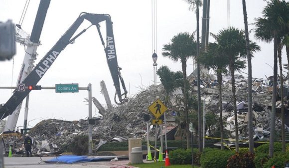 Ascienden a 36 los muertos por el derrumbe del edificio en Miami, tras el hallazgo de ocho nuevos cuerpos