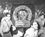 Jóvenes cubanos de las brigadas de alfabetización "Conrado Benítez". Foto: Archivo.