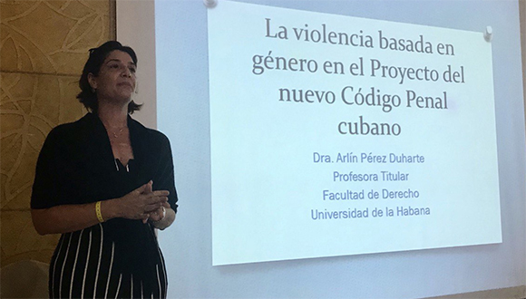 Dra Arlín Perez Duharte UH Violencia genero