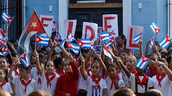 Pioneros cubanos evocan a Fidel. Foto: Soldado de las Ideas.