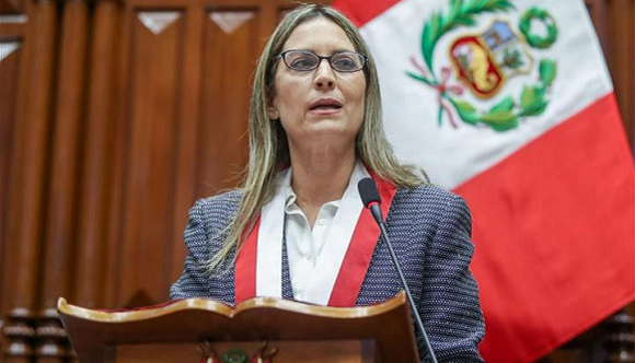 Presidenta del Congreso de Perú denuncia amenazas anónimas