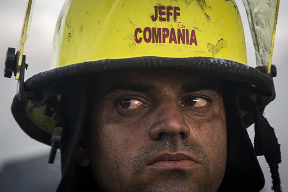 Incendio en Matanzas: Los bomberos también lloran