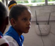 La escuela primaria Heriberto Duquesne cuenta con el servicio de Nauta Hogar, para que los alumnos aprendan el uso correcto de la Internet. Foto: Ismael Francisco/ Cubadebate.