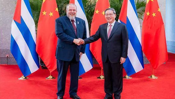 Primeros Ministros de Cuba y China firman acuerdos para fortalecer la cooperación bilateral