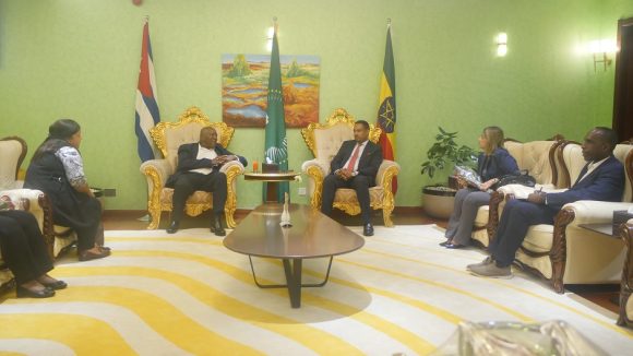 Salvador Valdés inicia visita oficial a Etiopía