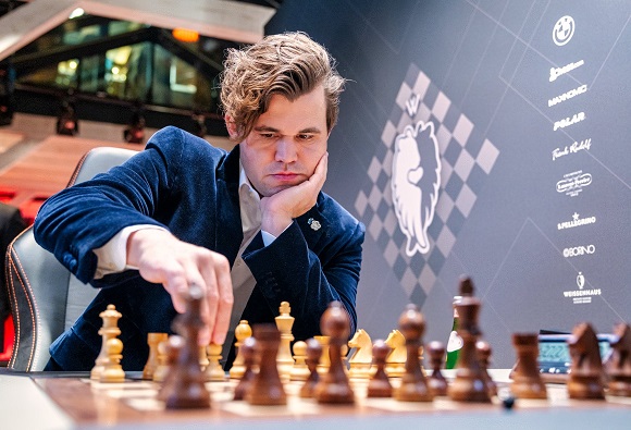 Magnus Carlsen se consagra campeón del Freestyle Chess G.O.A.T en Alemania