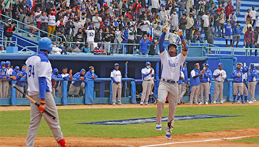 Ciego de Ávila continúa imparable en la Serie Nacional de Béisbol