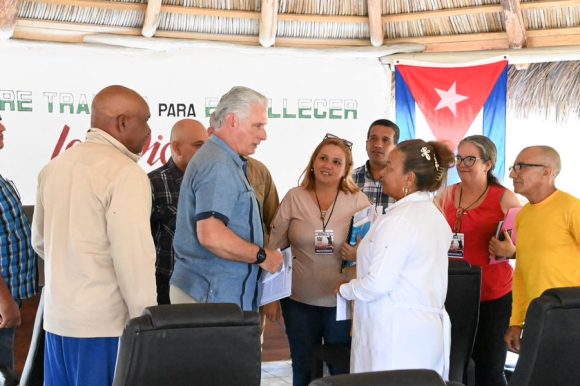 Díaz-Canel encabeza visita gubernamental a Camagüey